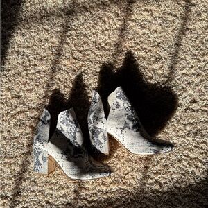 Steve Madden Black and Cream Ankle Booties